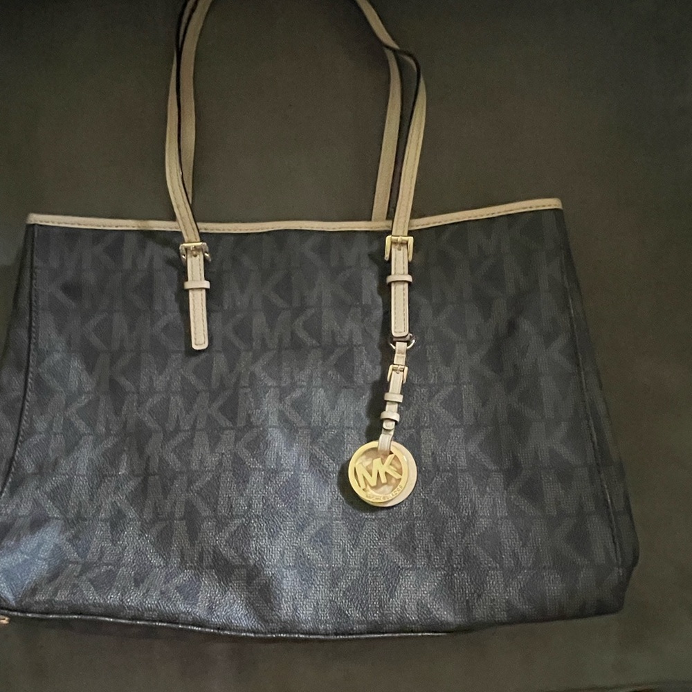Michael Kors Tote